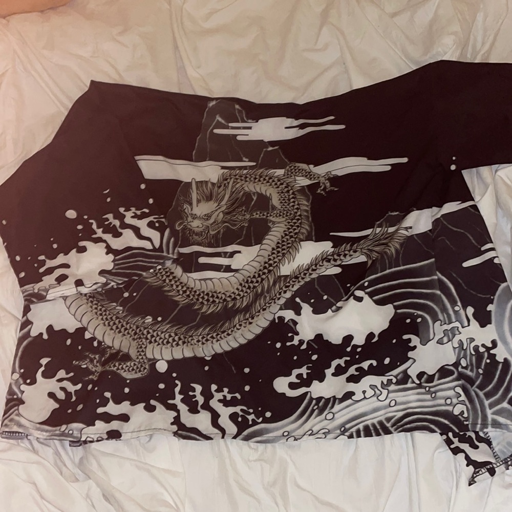 Dragon kimono